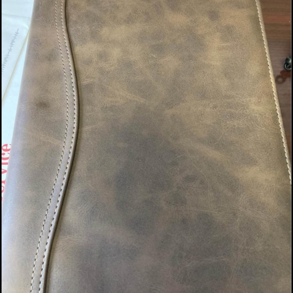 Day-Timer Distressed Simulated Leather Planner starter kit